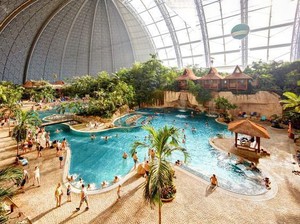 Melihat Bali di Water Park Terbesar Dunia