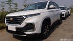 Bagai Pinang Dibelah Dua, Wuling Almaz dan Chevrolet Captiva
