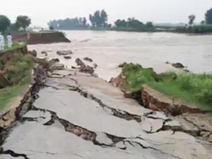 19 Orang Tewas dan 300 Luka-luka Akibat Gempa di Pakistan