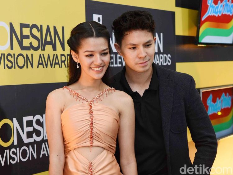 Mesranya Susan Sameh dan Fero Walandouw
