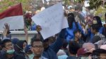 Giliran Mahasiswa di Pekalongan Ikut Turun ke Jalan