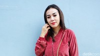 Setelah drama panjang, akhirnya Bebby Fey mengungkapkan sosok YouTuber yang disebutnya melecehkannya itu. Pool/Palevi S/detikFoto.
