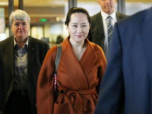 Kanada Bebaskan Bos Huawei, Presiden Palestina Ultimatum Israel
