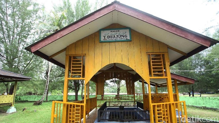 Mengenal Makam Penyebar Islam Pertama di Simeulue
