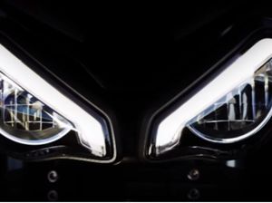 Triumph Mulai Bocorkan Model Baru Street Triple RS