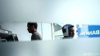 Adapun, lembaga jasa keuangan yang akan terdampak selain perbankan di antaranya adalah asuransi, pasar modal, lembaga pembiayaan (leasing) hingga koperasi yang masih memakai sistem konvensional.