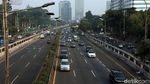 Tol Dalkot Normal Lagi, Mobil-mobil Lintasi Coretan Nakal Mahasiswa