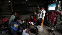 Jutaan orang di India tidak memiliki persediaan air. Menurut badan amal yang berbasis di Inggris yakni WaterAid, 12% orang di India atau sekitar 1623 juta orang tidak memiliki akses air bersih.
