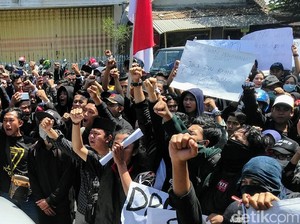 Benarkah Demo Mahasiswa Tak Ditunggangi?