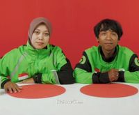 Ini Ekspresi Driver Ojol Saat Cicip Beragam Makanan dengan Mata Tertutup