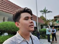 Doa Mengalir untuk Kesembuhan Faisal Amir