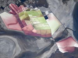 Cantiknya Bumi Dipotret dari Stasiun Luar Angkasa