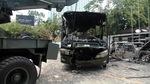 Aksi Rusuh Kemarin Massa Juga Bakar Bus TNI