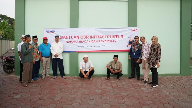 Hutama Karya Gelontorkan Rp 700 Juta Bangun Sarana Ibadah di Depok Hutama Karya Gelontorkan Rp 700 Juta Bangun Sarana Ibadah di Depok