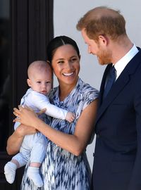 Gelar Kerajaan Pangeran Harry dan Meghan Dicopot, Bagaimana Nasib Archie?