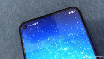Untuk kamera depan, siap-siap terkejut karena menyediakan kamera 32 MP. Ponsel ini diotaki chipset Kirin 9.1. Foto: Aisyah Kamaliah/detikINET