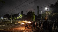 Kondisi di Palmerah, berlahan kondusif. ANTARA FOTO/Dhemas Reviyanto.