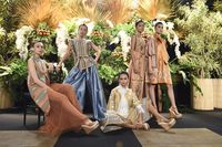 Fashion Show Dibayangi Aksi Demo, Denny Wirawan Tetap Gelar