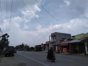 Polisi Aceh Obati Pelanggar Lalin Sampai Tertib