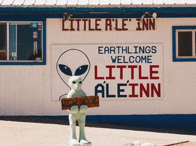 Little ALeInn Tempat Makan di Markas Alien yang Ada di Dekat Area 51