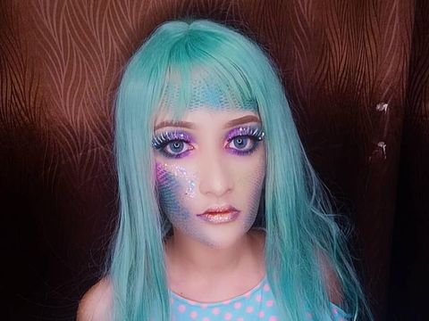 Disebut Barbie dari Malaysia, Wanita Cantik Ini Jadi Viral