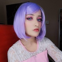 Shafieqa kerap berdandan seperti Barbie. Dengan riasan serba pink hingga menggunakan lensa kontak yang memberikan efek besar pada mata.  Foto: Instagram @@fykaaschaa