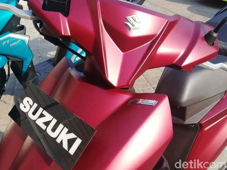 Skutik Suzuki Tampil Segar dengan Warna Baru