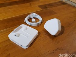 Unboxing iPhone 11 Termurah, Warna Hijau Mudanya Menggoda