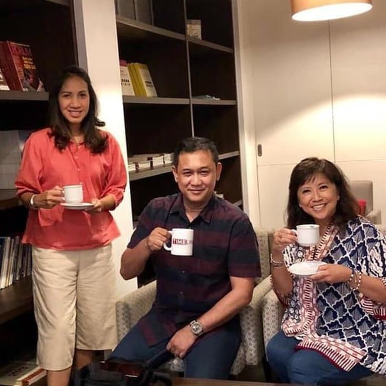 7 Fakta Denny Siregar, Dicari Anak STM dan Trending di Twitter 7 Fakta Denny Siregar, Dicari Anak STM dan Trending di Twitter