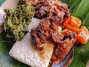 Medhok Bumbunya! 5 Tempat Makan Gudeg Koyor Sedap di Jakarta