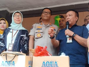Polisi: 3 Tersangka Bawa Batu ke Ambulans Rencanakan Pelemparan Molotov
