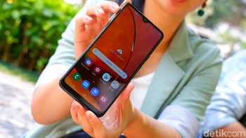 Hadir dengan layar 6,5 inchi. (Foto: Adi Fida Rahman/detikINET)