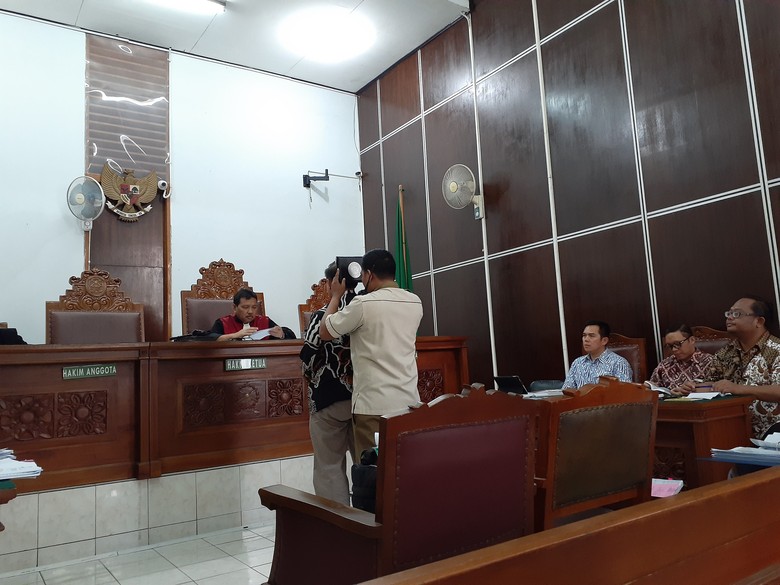 Praperadilan Bupati Kudus, Ahli Paparkan Pengertian Tangkap Tangan Praperadilan Bupati Kudus, Ahli Paparkan Pengertian Tangkap Tangan