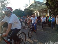 Ridwan Kamil dan Kepala Daerah se-Jabar Kopdar di Pantai Pangandaran