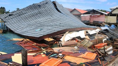 Pasar Apung Desa Tulehu Roboh Imbas Gempa di Ambon