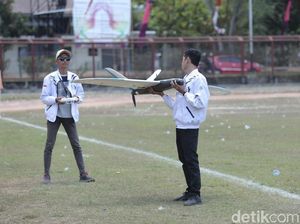 Robot Terbang Rakitan Mahasiswa UGM Raih Juara di Turki