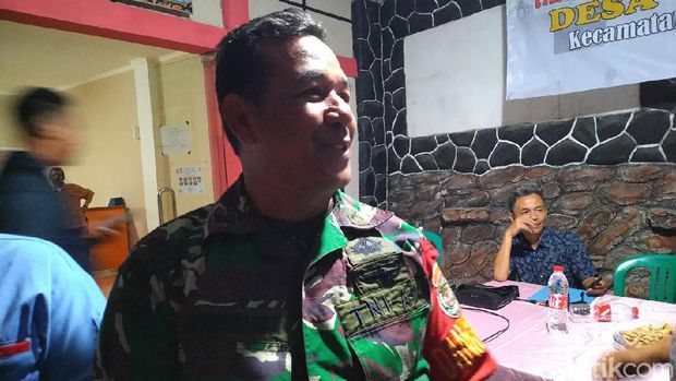 Danramil 2101/Sukaraja Kapten Inf Dwi Bambang