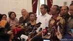 Jokowi Bersama Tokoh Nasional Bahas Karhutla Hingga Demo