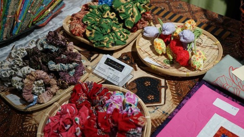 Upaya Kembangkan Ekonomi Kreatif Indonesia di Australia Lewat Kerajinan Tekstil Upaya Kembangkan Ekonomi Kreatif Indonesia di Australia Lewat Kerajinan Tekstil
