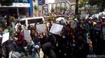 Mahasiswa di Kudus Demo Tolak RUU Kontroversial