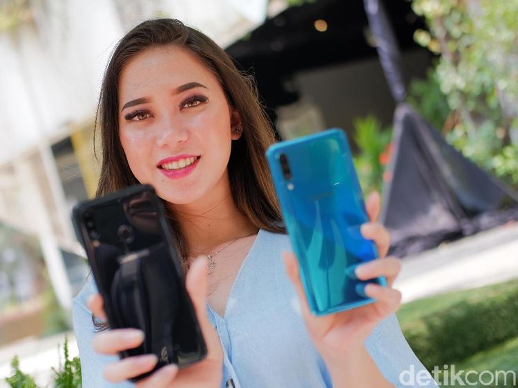 Wujud Galaxy A20s dan Galaxy A30s yang Siap Goda Kantong