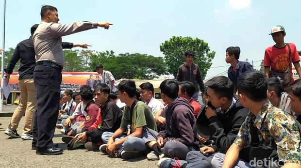 Niat Demo ke Jakarta, Seratusan Pelajar SMK Cianjur Diamankan Polisi