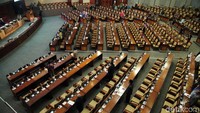 Seluruh anggota DPR yang hadir setuju RUU Pengelolaan Sumber Daya Nasional untuk Pertahanan Negara disahkan menjadi UU.