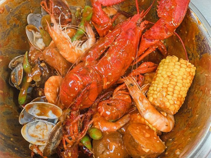 rekomendasi makan lobster