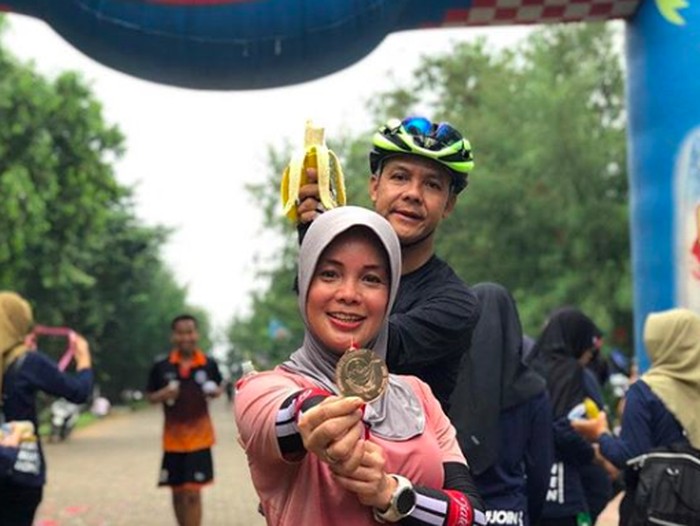 Siti Atiqoh Supriyanti, istri dari Ganjar Pranowo Gubernur Jawa Tengah. Siti Atiqoh Supriyanti, istri dari Ganjar Pranowo Gubernur Jawa Tengah.