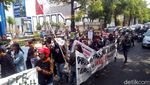 Mahasiswa di Kudus Demo Tolak RUU Kontroversial