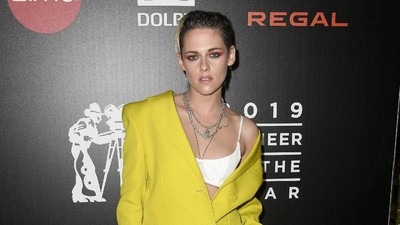 Dinda Kirana, Bebby Fey, Kristen Stewart hingga Agnez Mo
