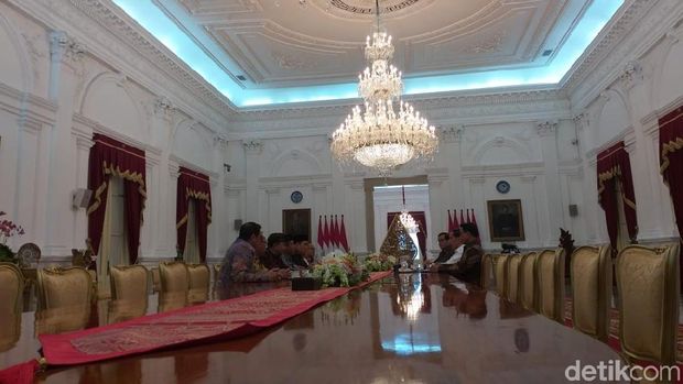  Pimpinan ormas keagamaan di Indonesia bertemu dengan Presiden Joko Widodo (Jokowi). 