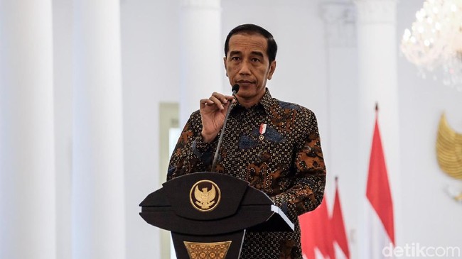 Jokowi Kaji Ulang Usulan Iuran BPJS Kesehatan Naik
