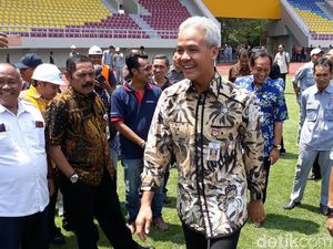 Ganjar Minta Warga Jateng di Papua Tenang dan Ikuti Arahan Aparat